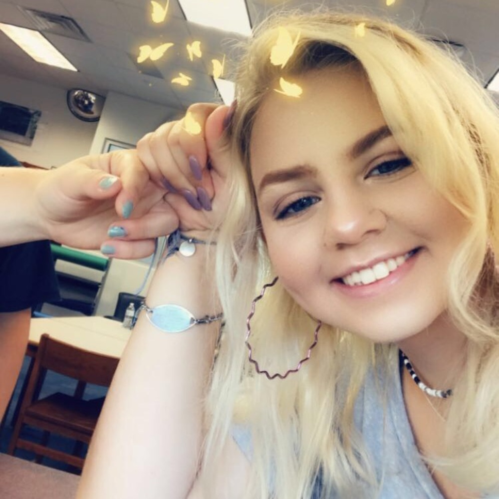 Meet your Posher, Mandi